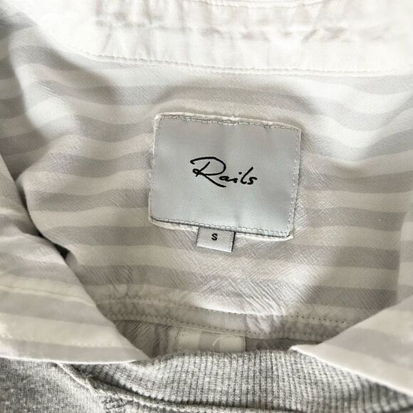 Rails Edson Layered Top in Sterling Size Small - Picture 6 of 8